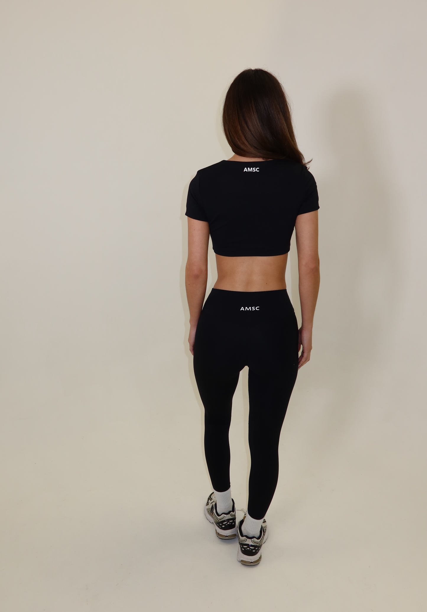 Black cropped sculpt top